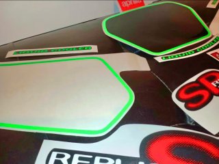 Kit adesivi APRILIA SR 50 Max Biaggi 1996
