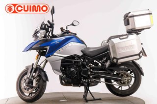 QJ MOTOR SRT 800