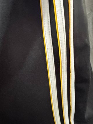 Mono Adidas Vintage unisex Talla L  (RETRO)