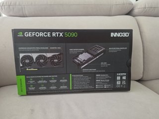 Inno3D RTX 5090 X3 32GB GDDR7 COMO NUEVA