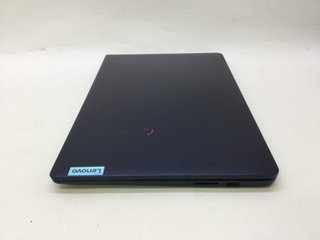 pc portatil lenovo 82h8