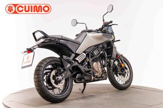 HUSQVARNA SVARTPILEN 125