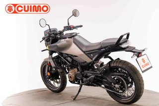 HUSQVARNA SVARTPILEN 125
