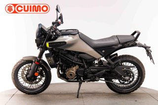 HUSQVARNA SVARTPILEN 125