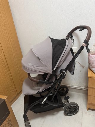 Silla de paseo ligera plegable reversible