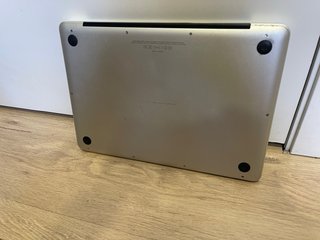 MacBook Pro 13 Intel i5 16GB RAM