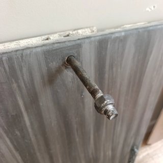 Puerta trampilla hecha a medida de hierro. Estaba