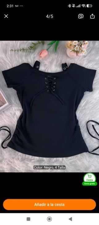 Camiseta punk negra y morada