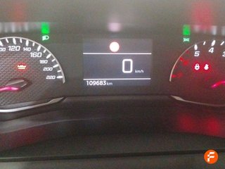 Peugeot 2008 Allure BlueHDI 81kW (110CV)