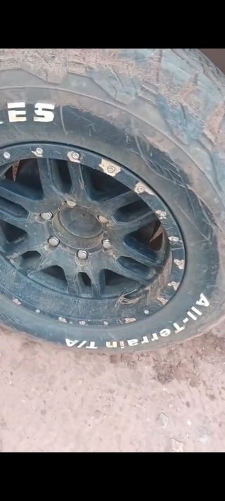 Llantas Todo Terreno con cubiertas bf