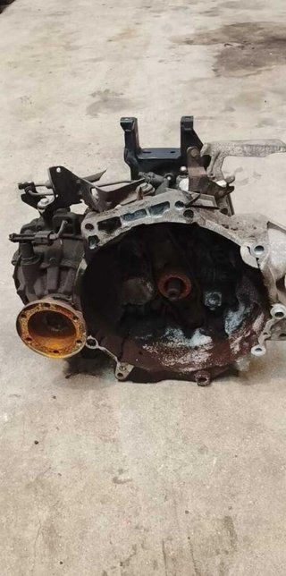 Caja cambios ggv volkswagen polo 1.4 tdi mt 1305