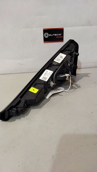 PILOTO TRASERO DERECHO INTERIOR Kia Sportage (NQ5)(2021->)