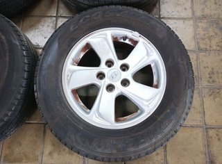 Hyundai 105961 juego llantas 215/70/16 100h ix35
