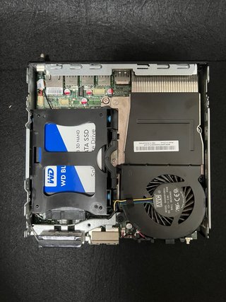 Lenovo ThinkCentre M910q Mini PC i3 SSD DVD