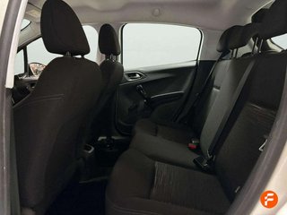 Peugeot 208 5P ACCESS 1.2L PureTech 60KW (82CV)
