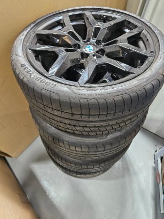 Llantas originales BMW 19"con neumáticos Goodyear