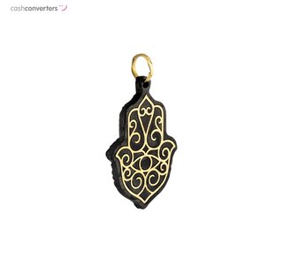 colgante oro 18k con piedra con onix
