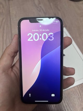 iPhone 11 64 GB Blanco | Libre | Batería al 100% |