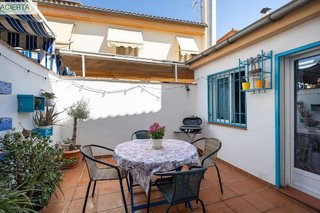 Casa adosada en venta en Almanjáyar en Granada