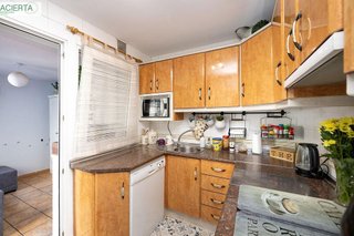 Casa adosada en venta en Almanjáyar en Granada