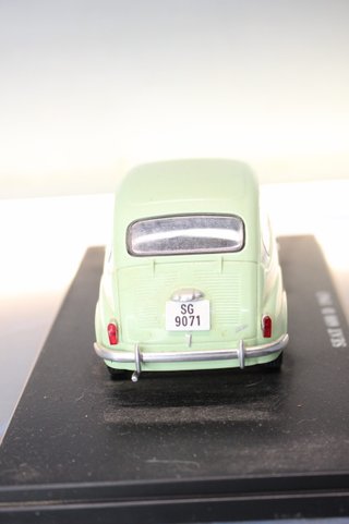 Coche Seat 600 D, 1963. 1/24. Colección “Coches inolvidables”, Salvat.