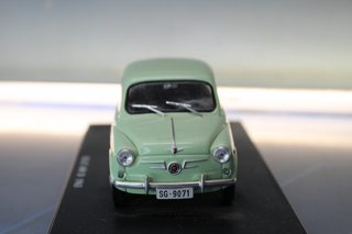 Coche Seat 600 D, 1963. 1/24. Colección “Coches inolvidables”, Salvat.