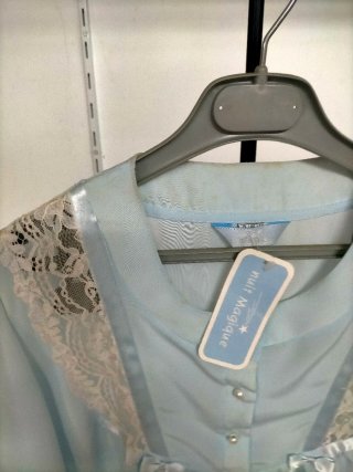 Camisón Nuit Magique Azul Talla XL con manchas