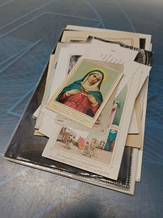 27 postales , cuartillas religiosas, material religioso