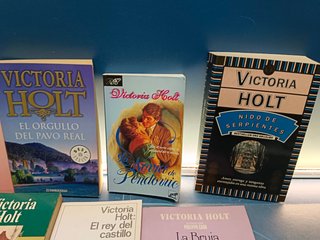 12 libros, victoria holt, diferentes editoriales