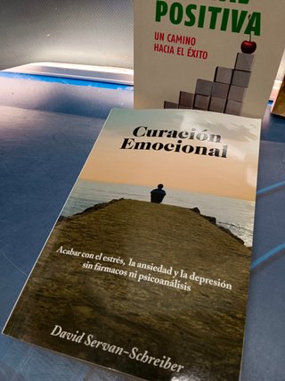 6 libros de autoayuda diferentes autores