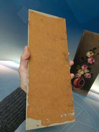 Dos pequeños cuadros sin marco firmados paisaje floral