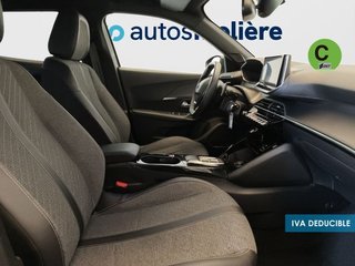 Peugeot 2008 PureTech 130 S&S Allure EAT8 96 kW (130 CV)