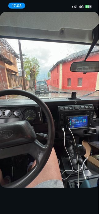 Land Rover Defender 2006 15p