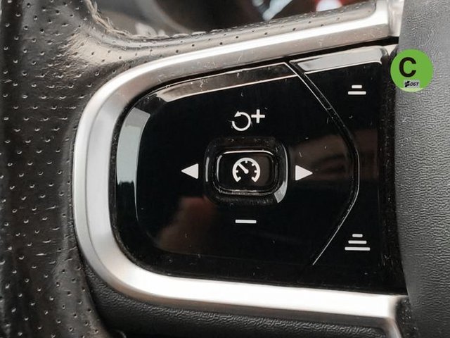 Volvo XC60 D4 R-Design Auto 140 kW (190 CV)
