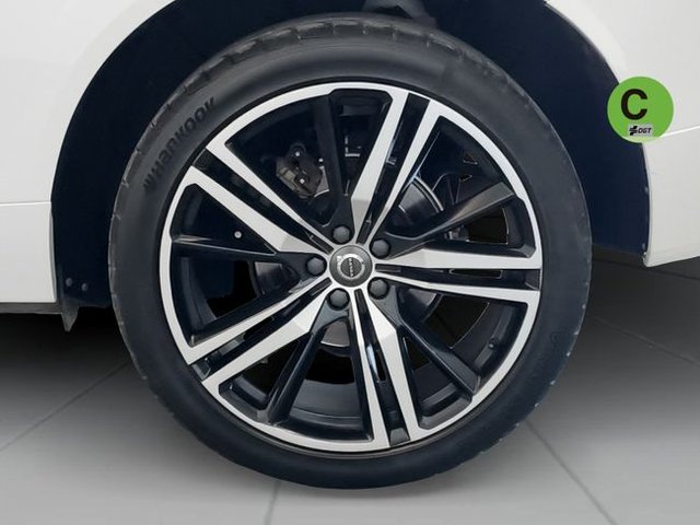 Volvo XC60 D4 R-Design Auto 140 kW (190 CV)