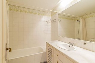 Piso en venta en Los Arqueros-Puerto del Almendro en Benahavís