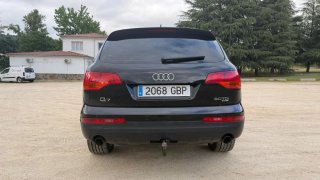 Audi Q7 2004