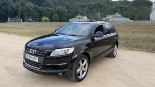 Audi Q7 2004