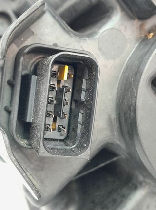 Faro derecho citroen 9830649280 c4 berlina 1149130