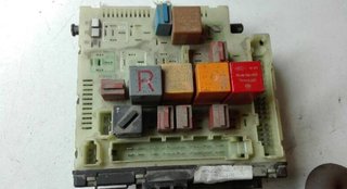97ag14a073ec caja relés ford escort 1.8 mt 144735