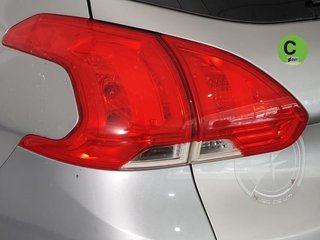 Peugeot 2008 BlueHDi 100 S&S Allure 73 kW (100 CV)