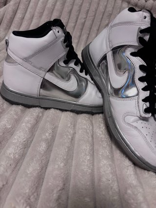 Nike Dunk High Plata y Blanco
