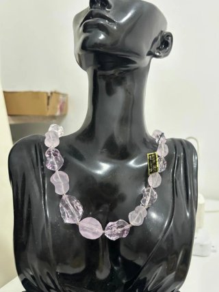 Collana Vera Lucite vintage rosa