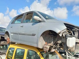 Renault paragolpes del grand scenic 1.9 dci 362177