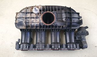 Colector admisión audi 70522094 a5 coupe 8t 104555