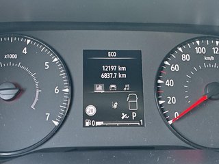 RENAULT TRAFIC 2.0 EN. BLUEDCI 110KW AUTHEN. LWB AT 4P 9 Plazas