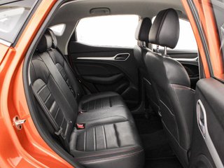 MG ZS 1.5 LUXURY 106 5P