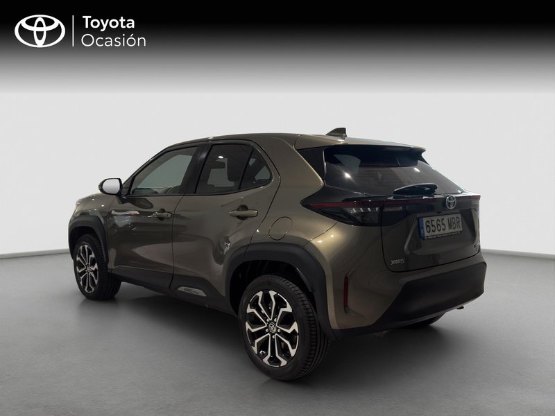 Toyota Yaris 2023, foto 2