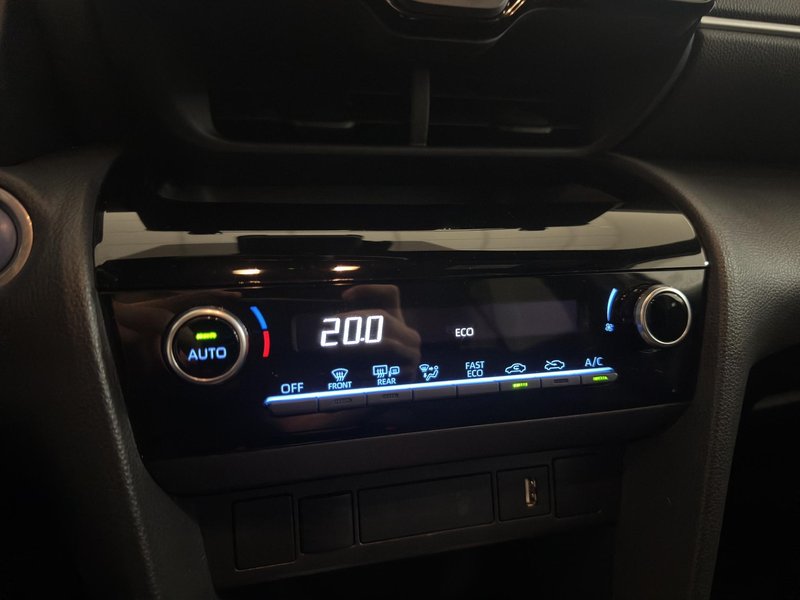 Toyota Yaris 2023, foto 29