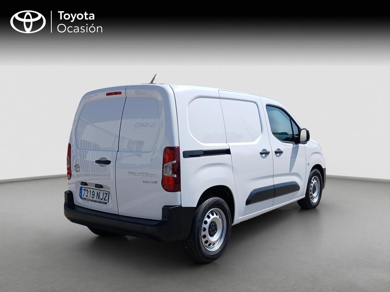 Toyota ProAce City 2026, foto 18